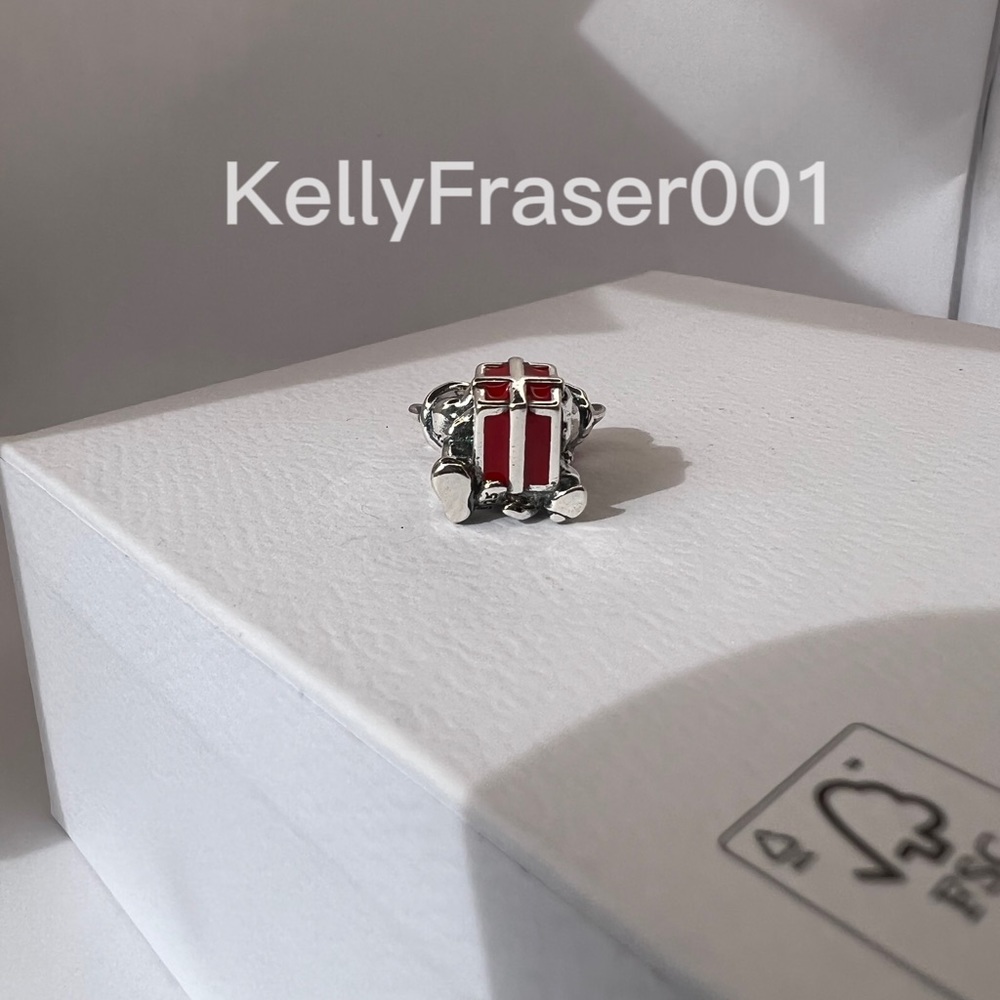 Pandora Charms - Picture 5 of 5